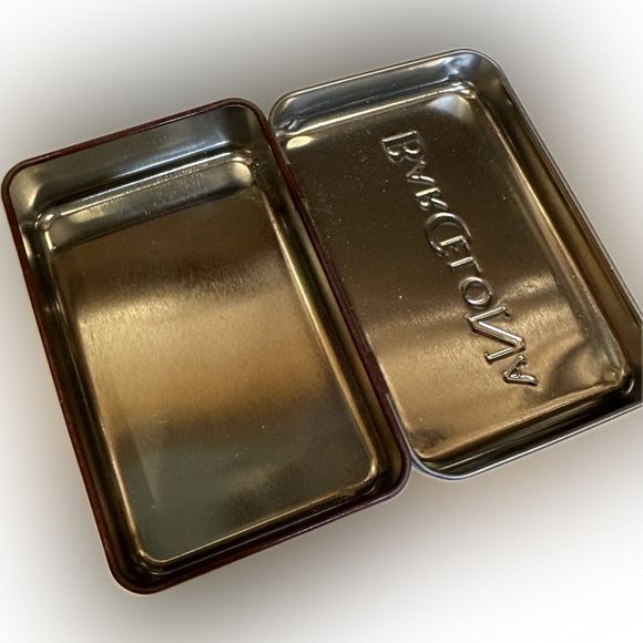 BARCELONA HINGED BON BON PERLAS TIN SOUVENIR STORAGE TRINKETS 4” EMPTY—NO CANDY - Picture 3 of 6